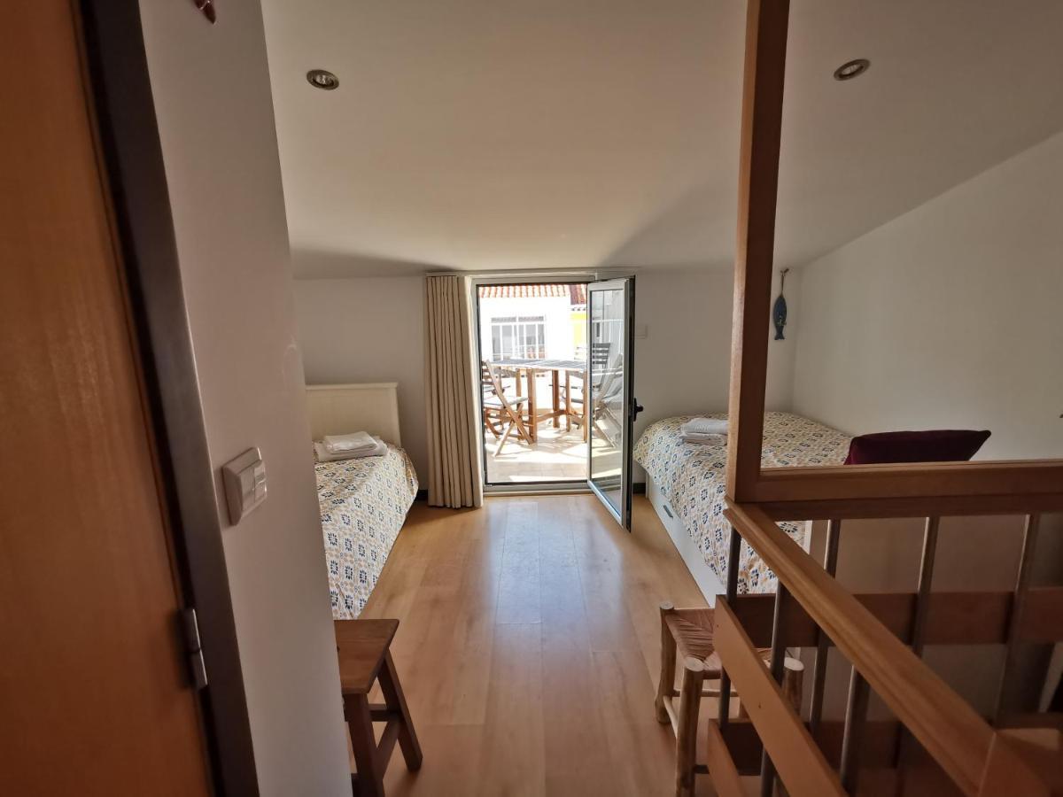 Casa Na Onda Liberdade Lägenhet Nazaré Exteriör bild